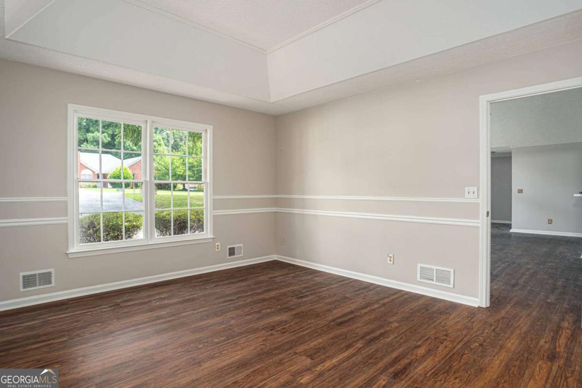 1404 Glenfield Drive