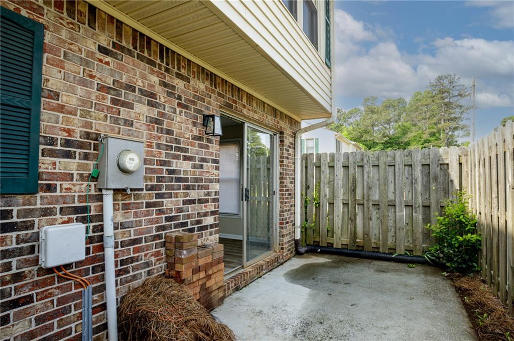 768 Longleaf Drive