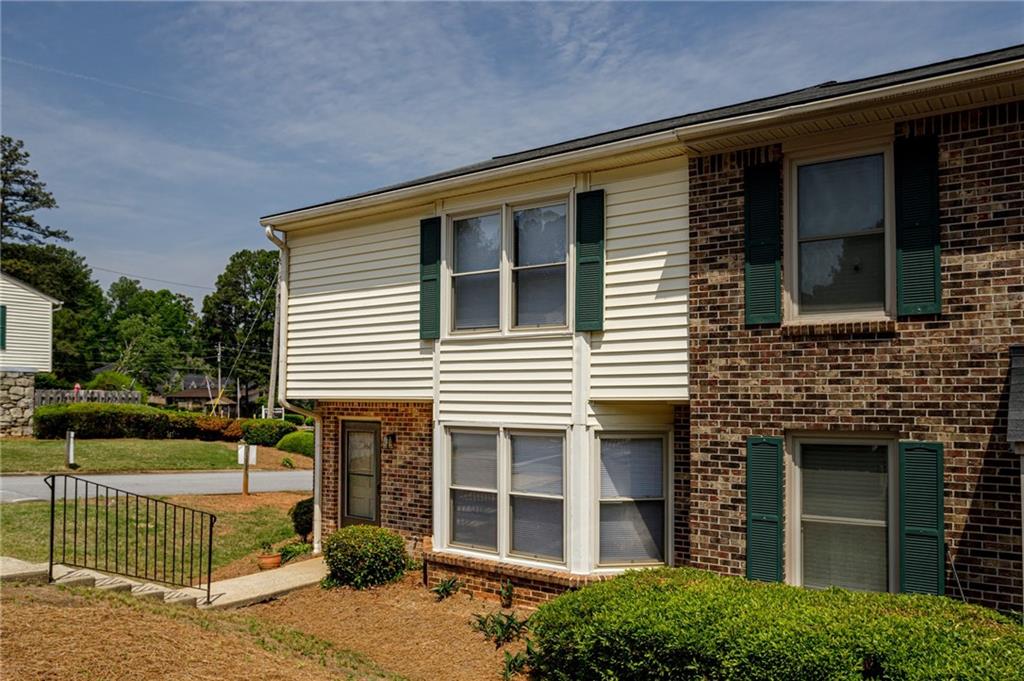 768 Longleaf Drive
