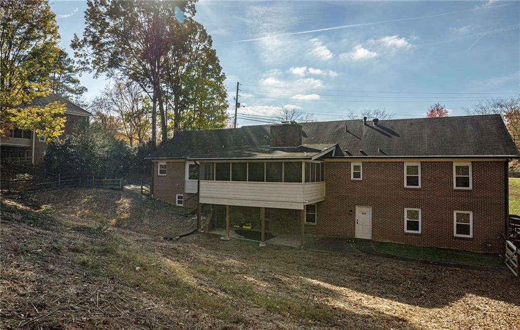 3354 S Scales Road