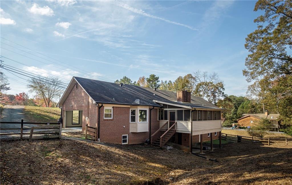 3354 S Scales Road