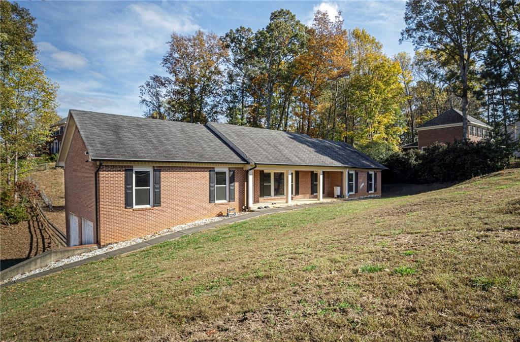 3354 S Scales Road