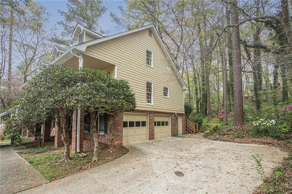 2962 Moorings Parkway