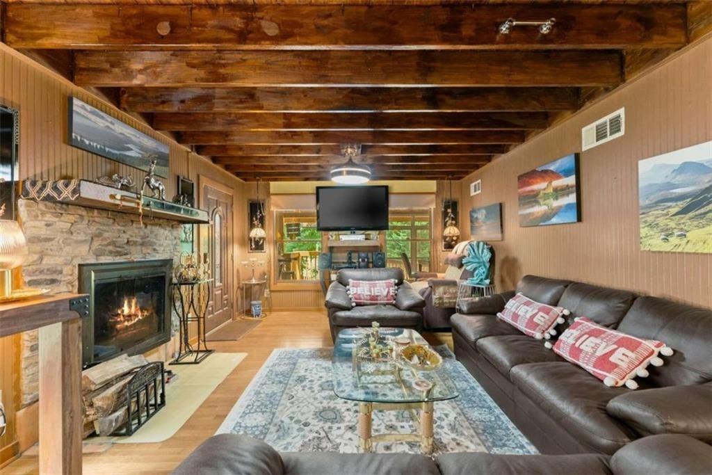 459 Gold Ridge Road