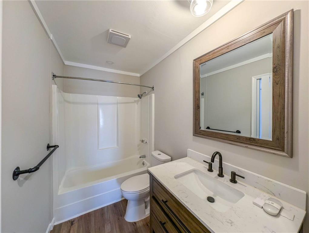 323 McCartan Trail