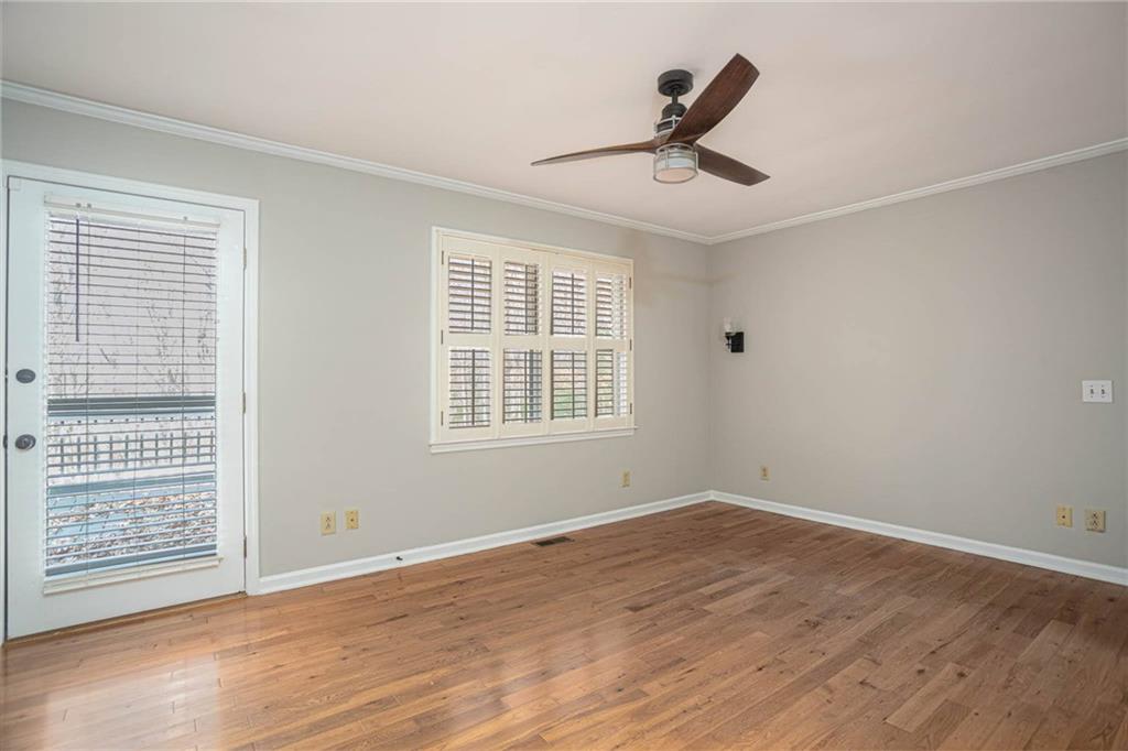 323 McCartan Trail