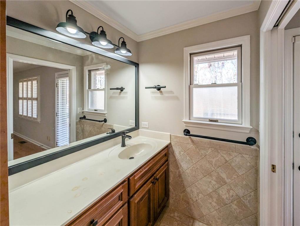 323 McCartan Trail