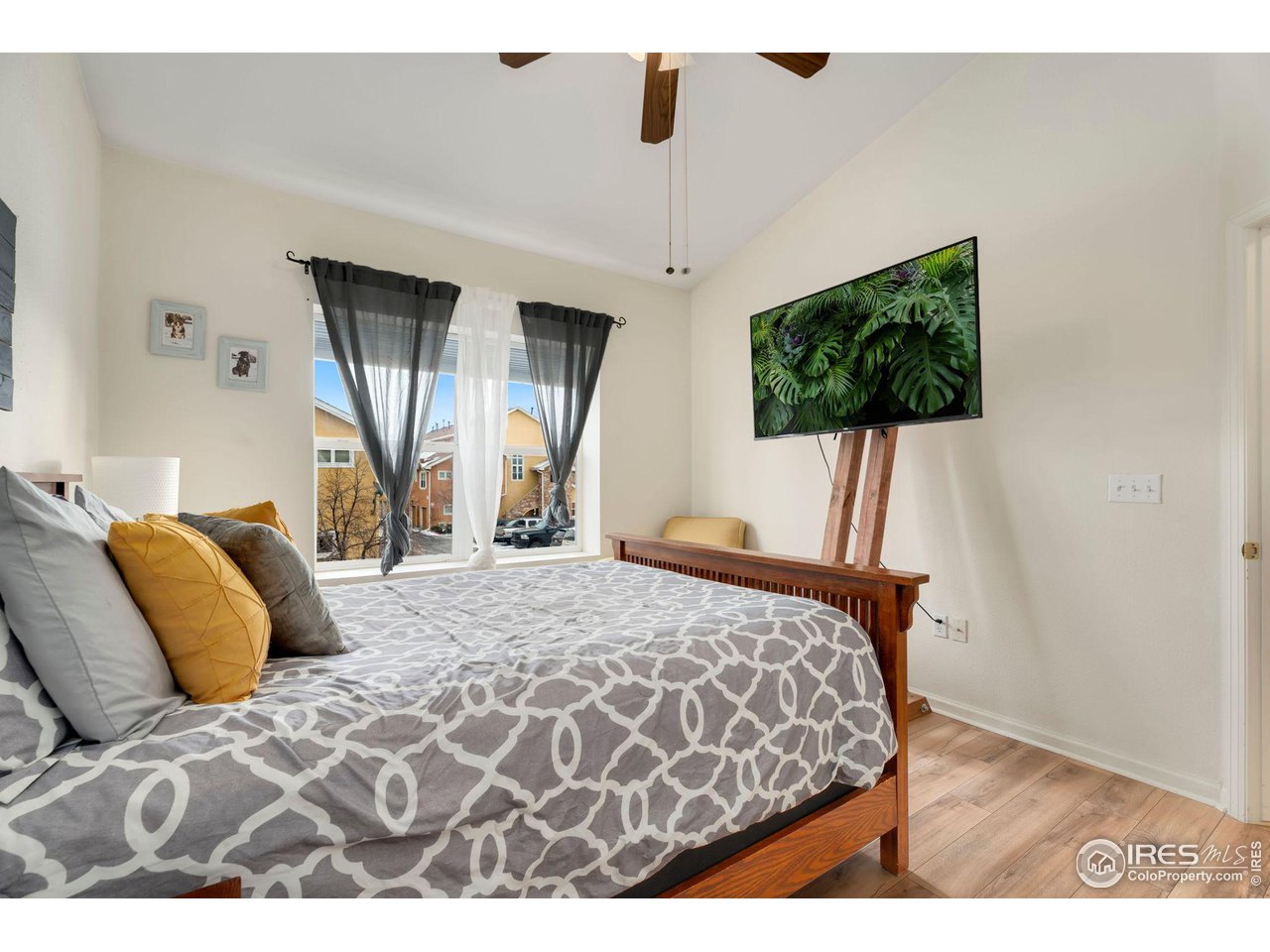 307 Lucca Dr