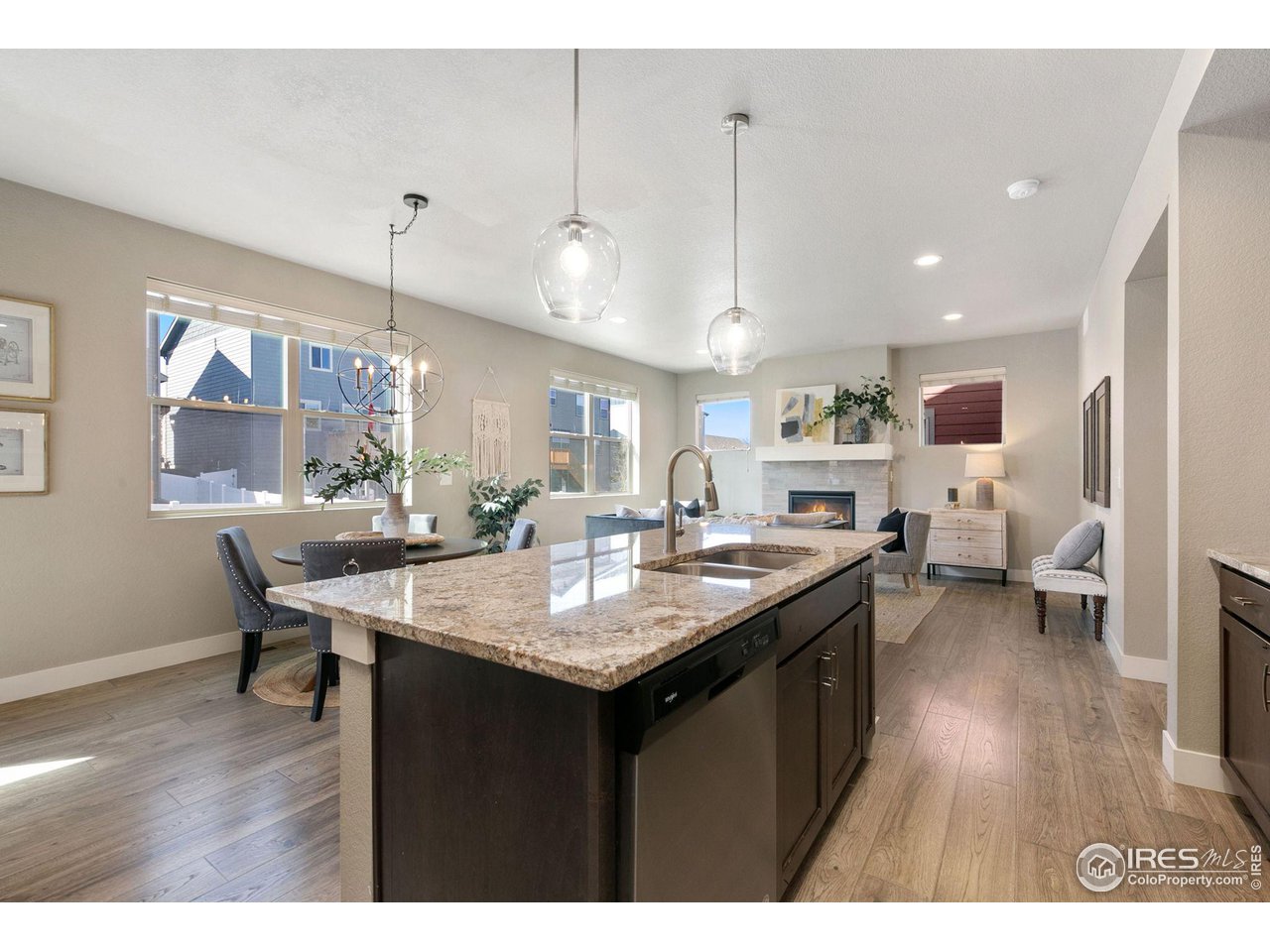 123 Anders Ct