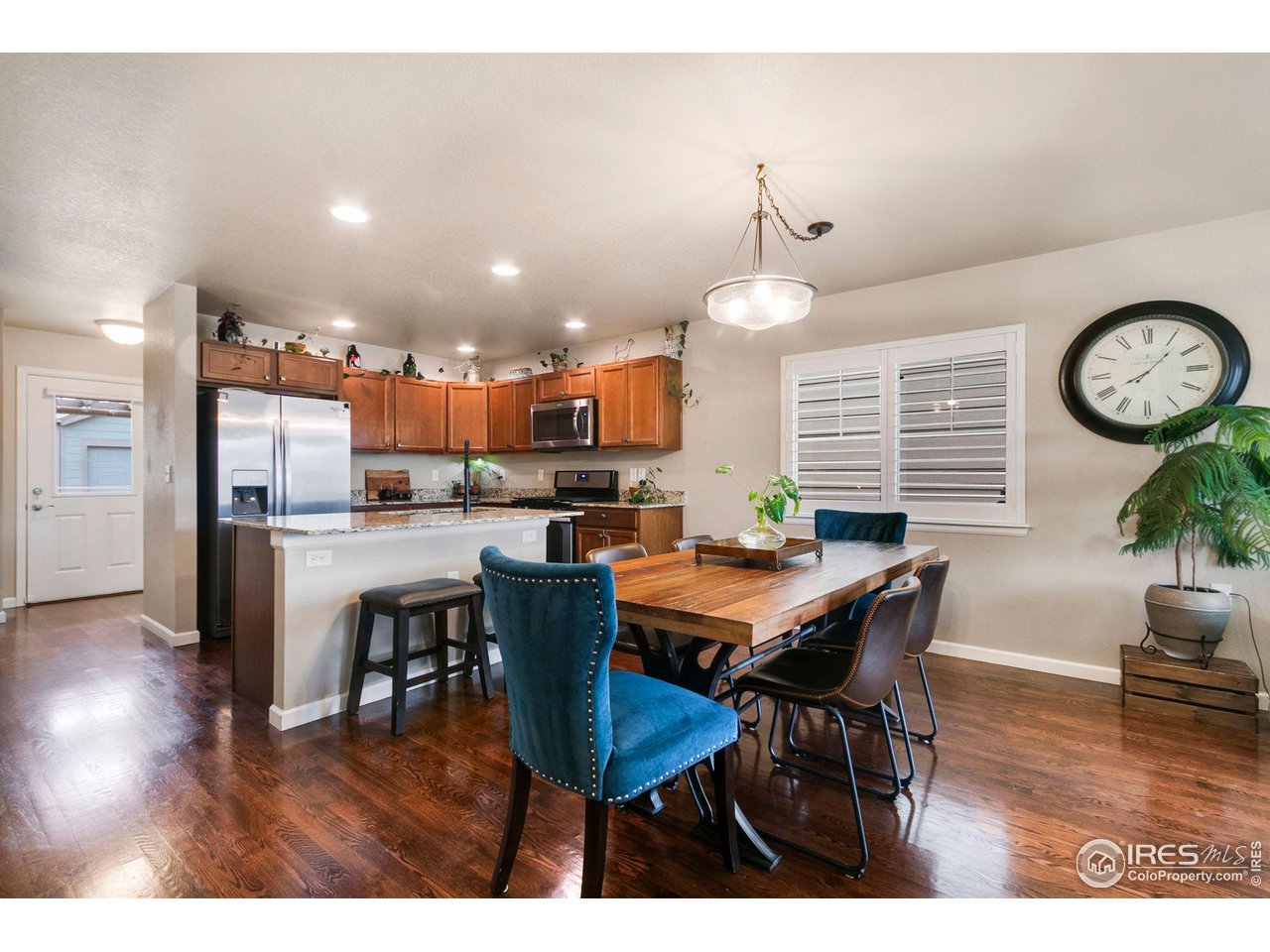 2582 Trio Falls Dr