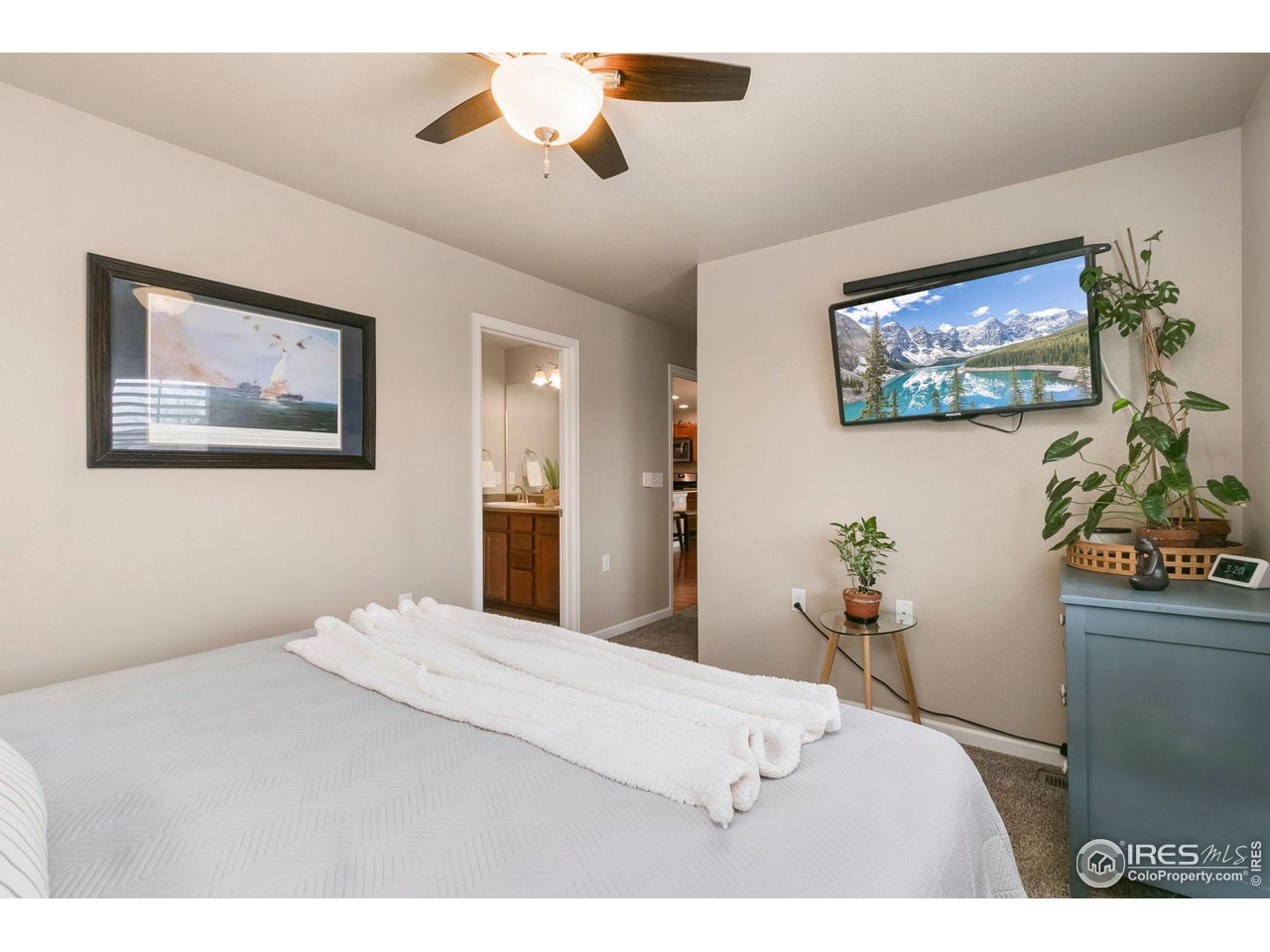 2582 Trio Falls Dr