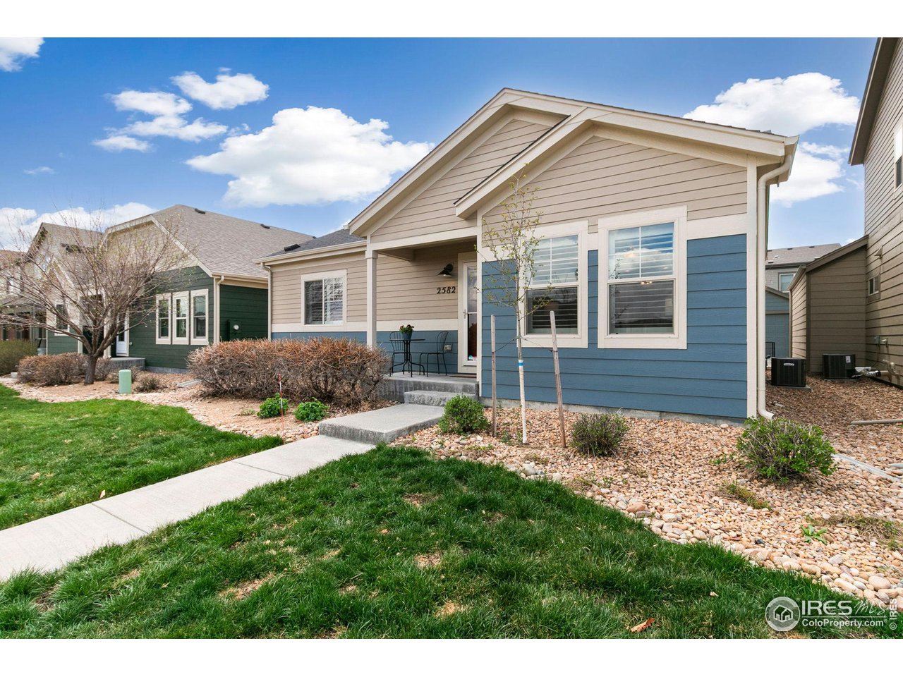 2582 Trio Falls Dr