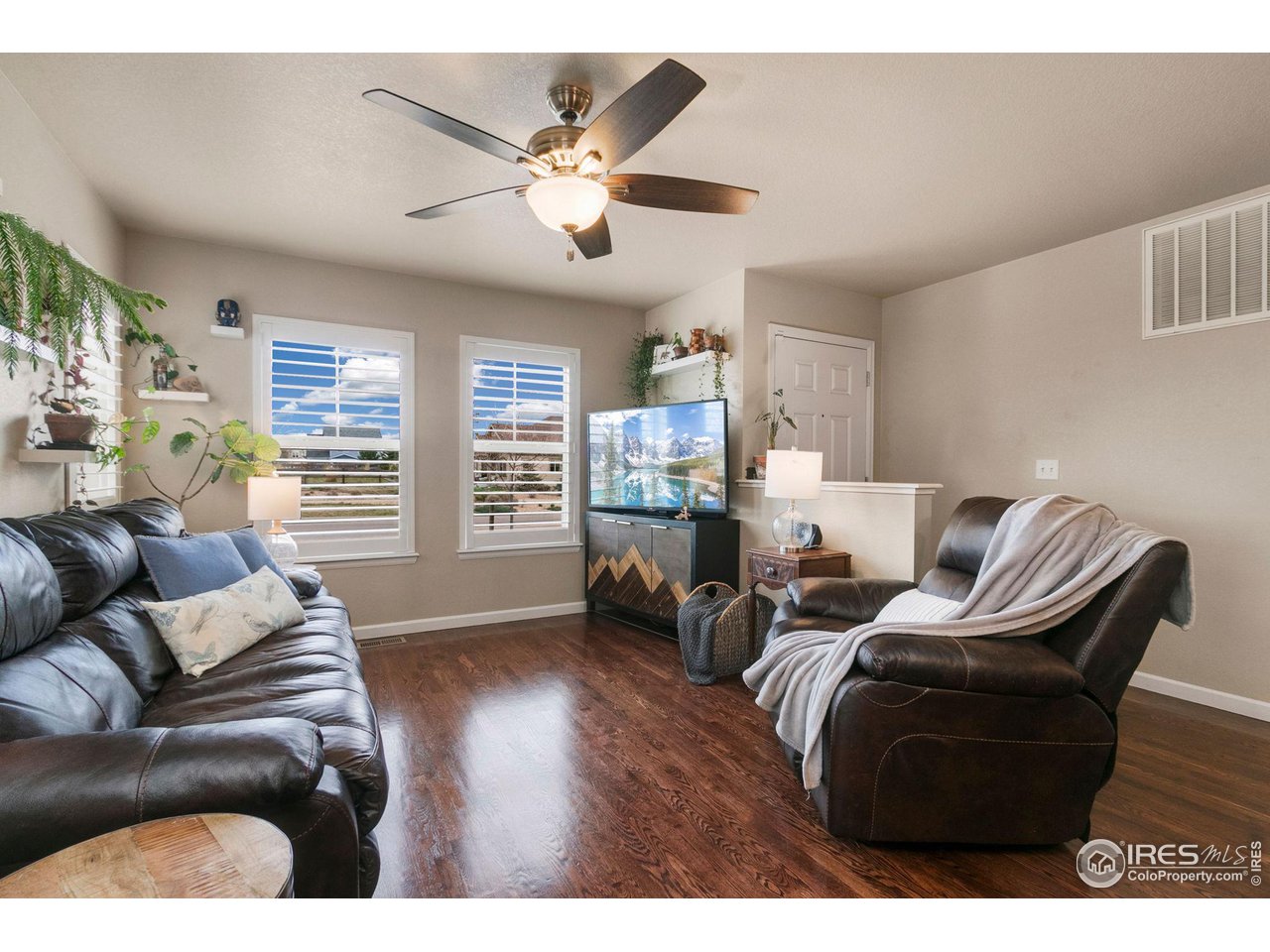 2582 Trio Falls Dr