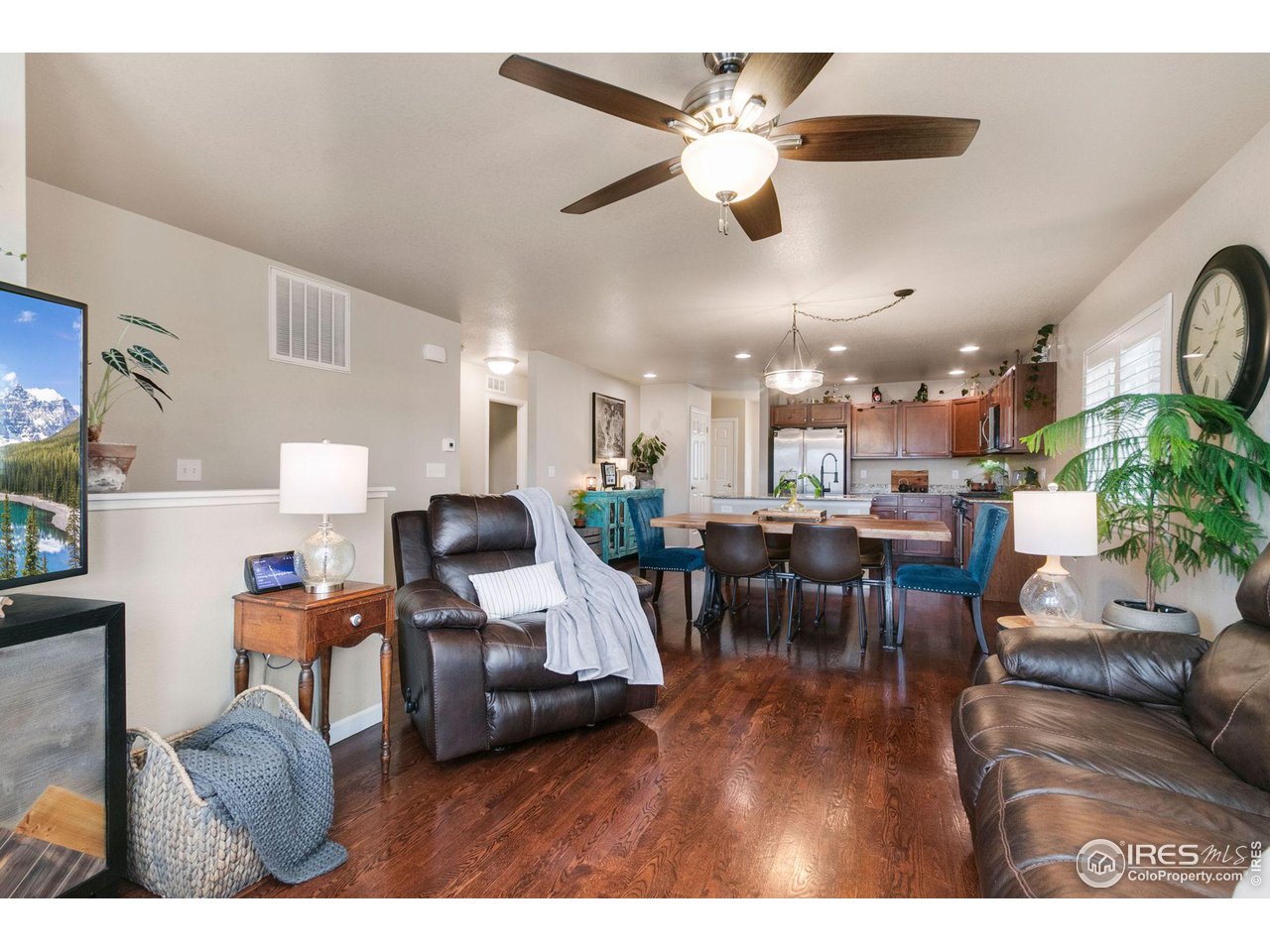 2582 Trio Falls Dr
