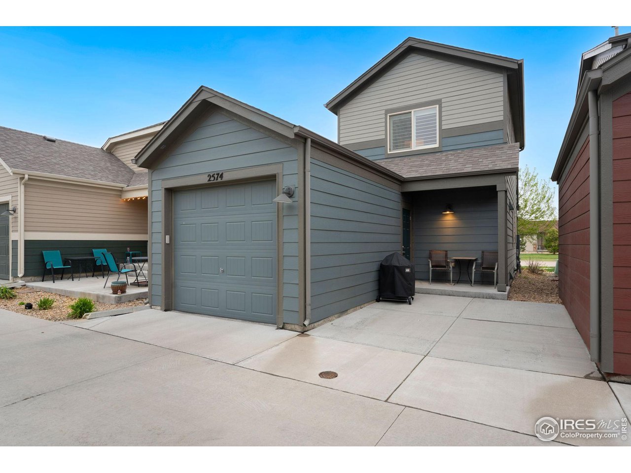 2574 Trio Falls Dr