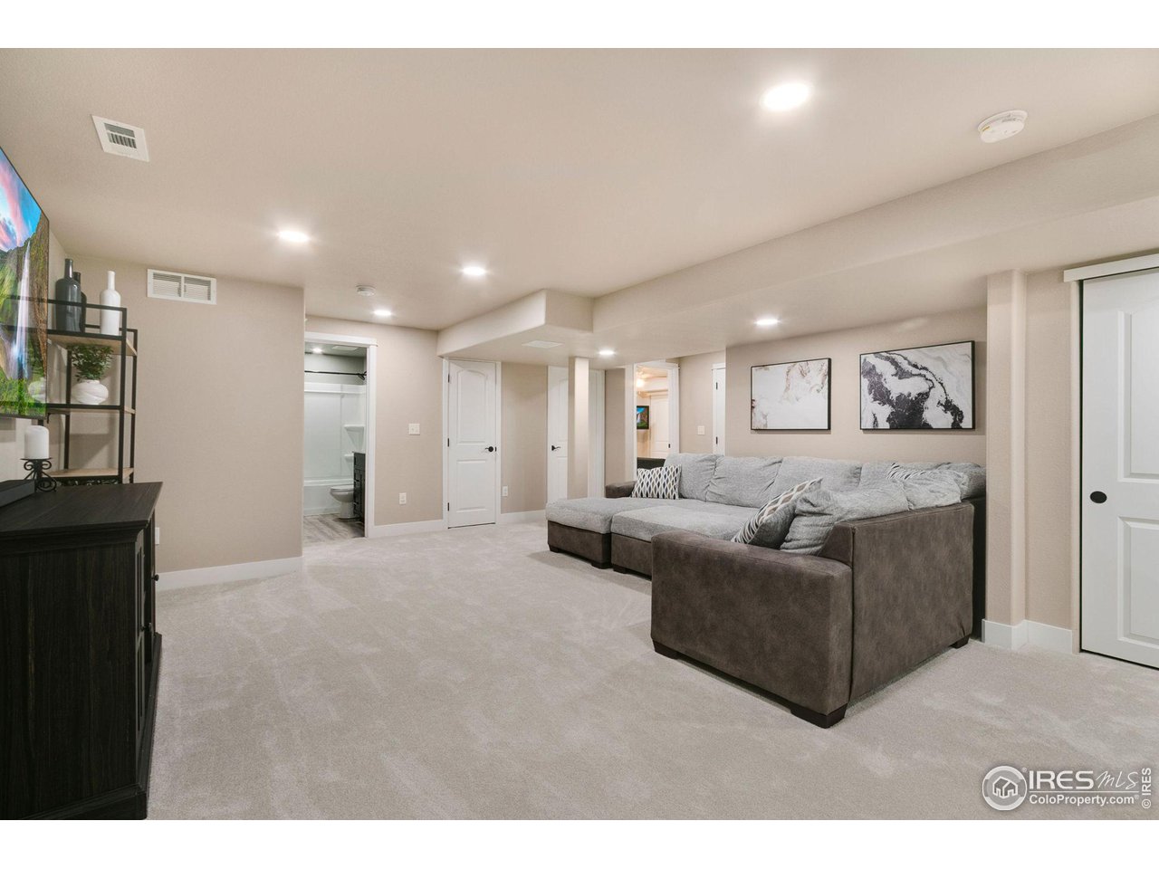 7557 Back Stretch Dr