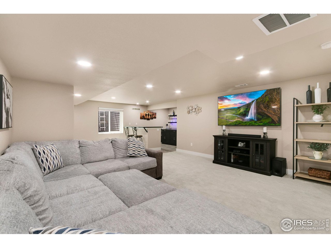 7557 Back Stretch Dr