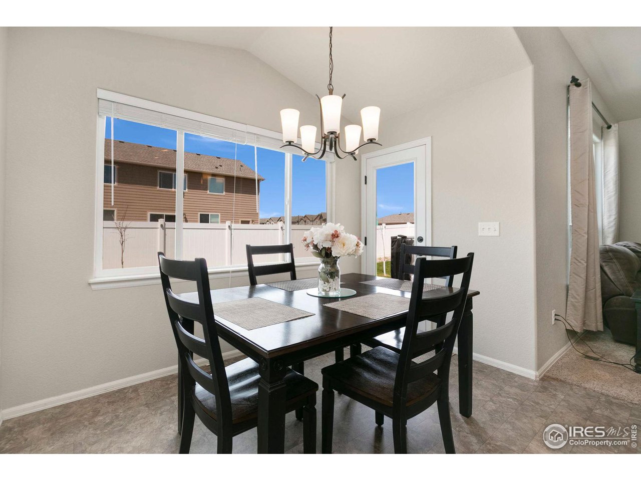 7557 Back Stretch Dr