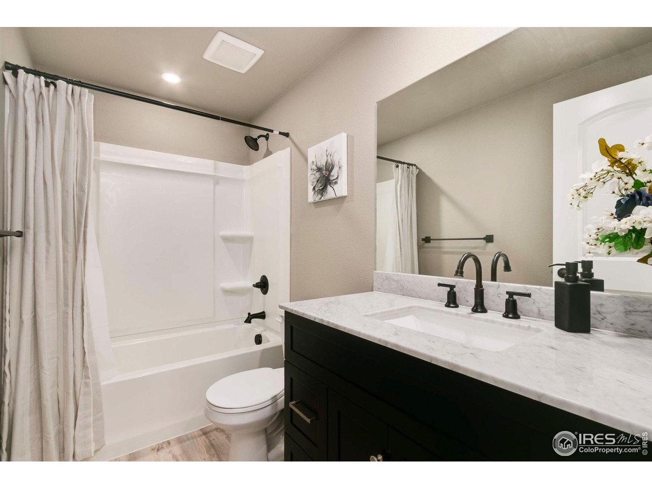 7557 Back Stretch Dr
