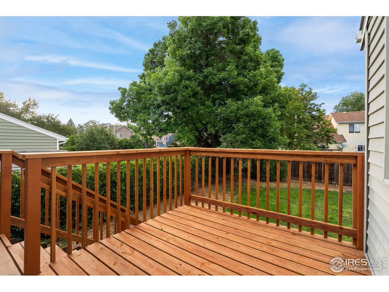 930 Bitterbrush Ln