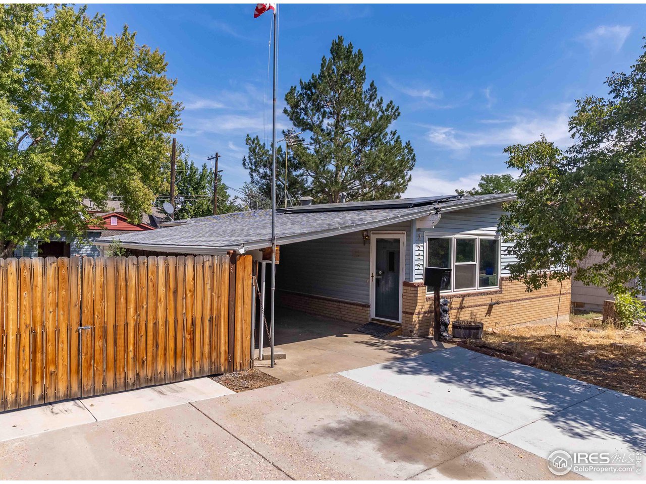 2525 W 25th St Rd