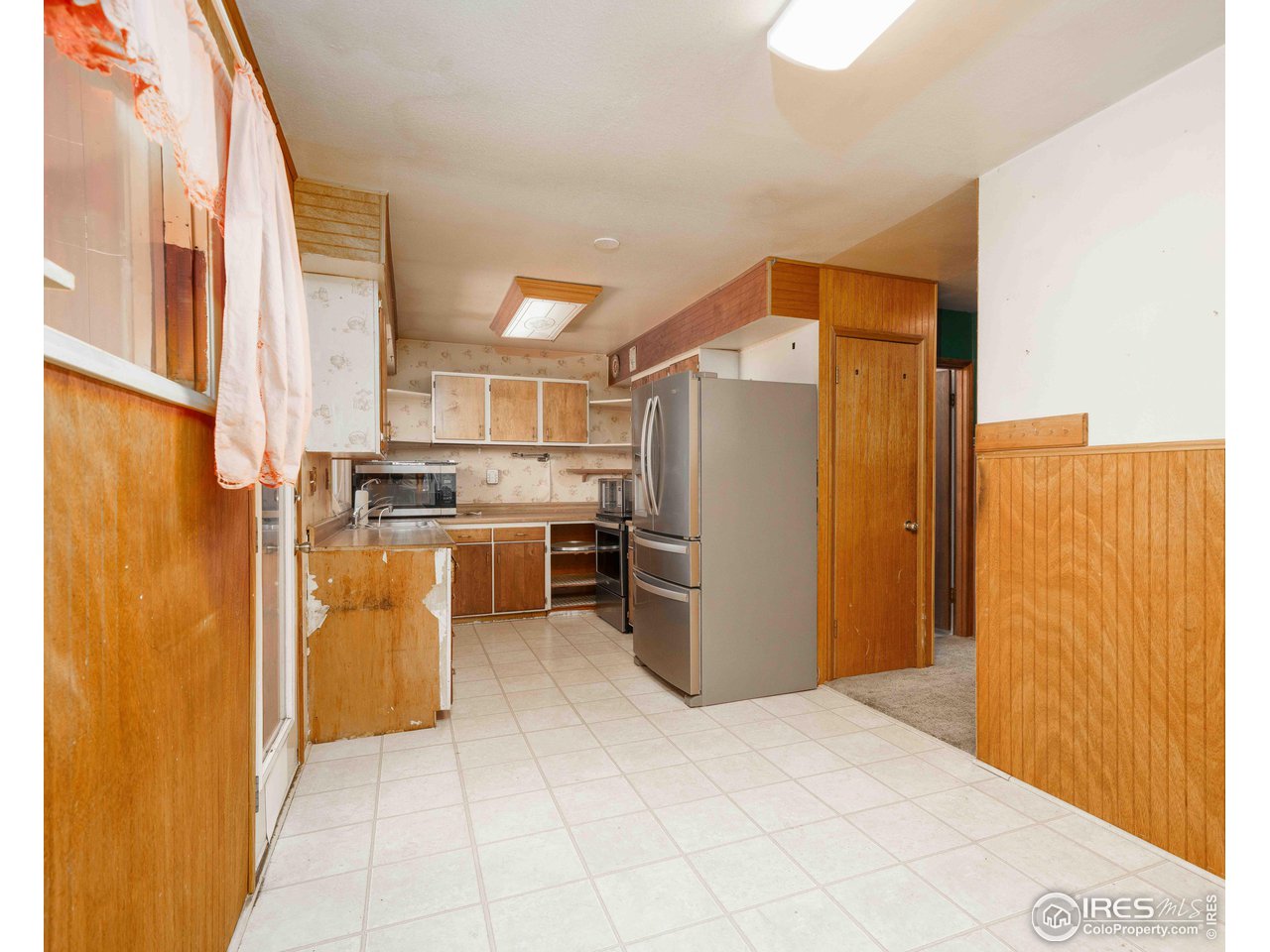 2525 W 25th St Rd