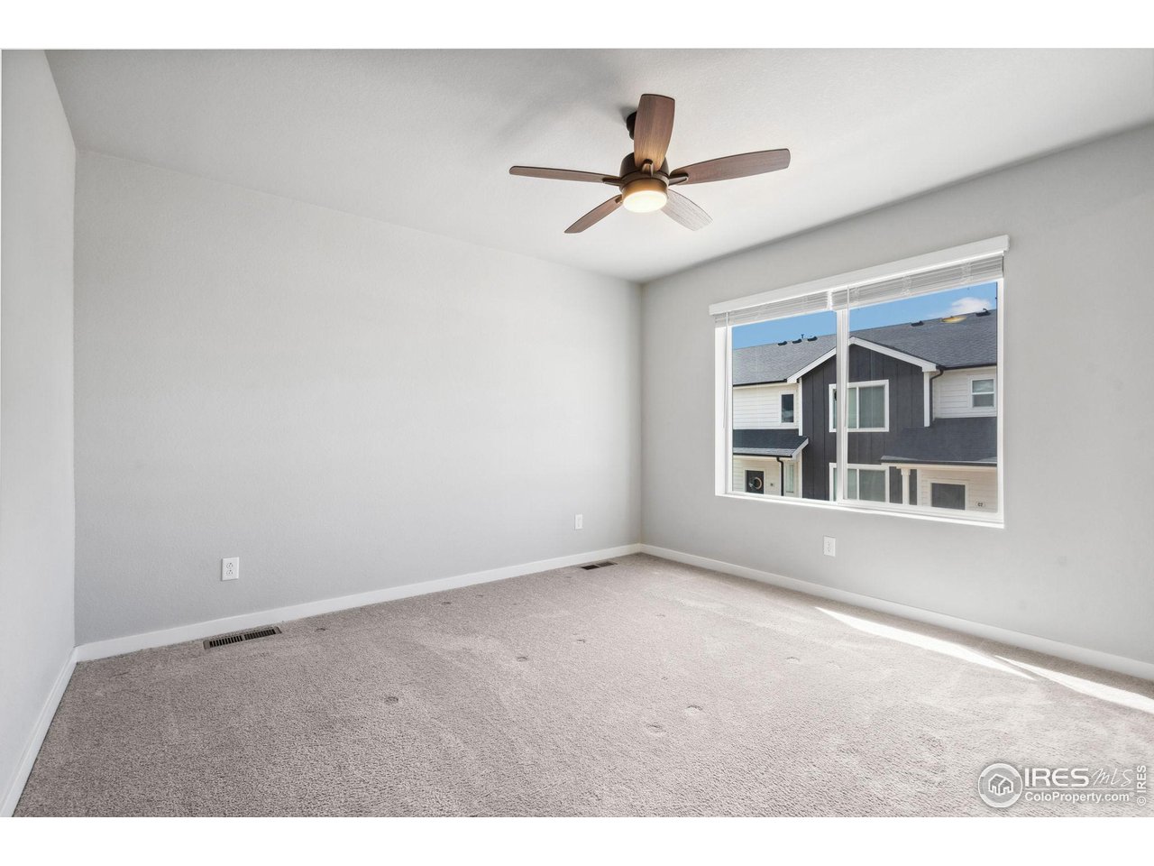 720 Oregon Trl B1
