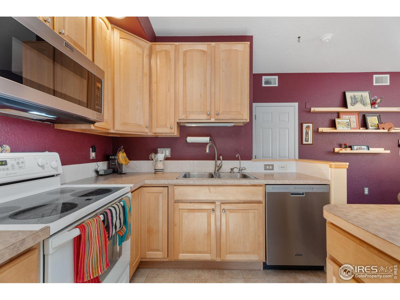 2139 Grays Peak Dr 104