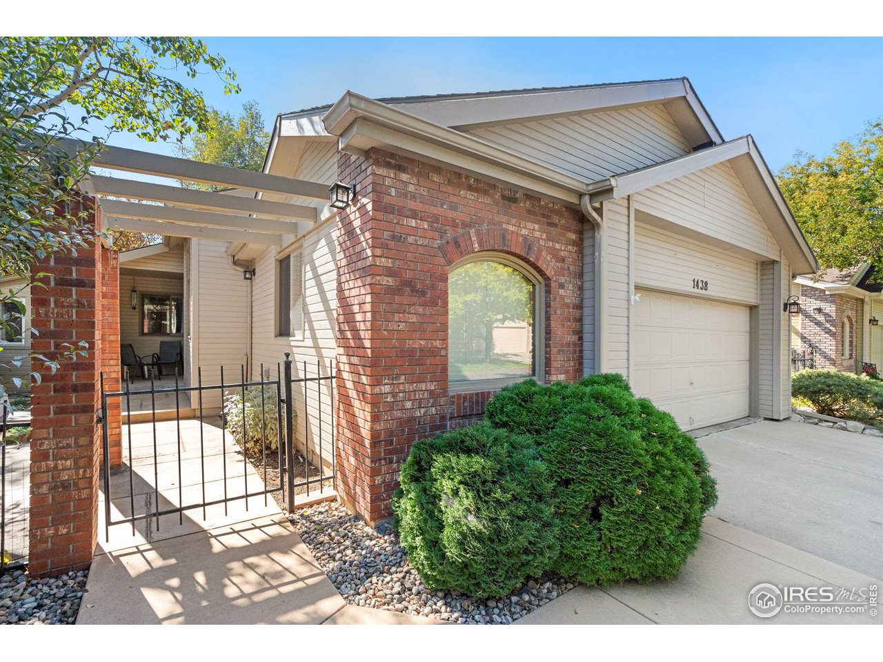 1438 Front Nine Dr