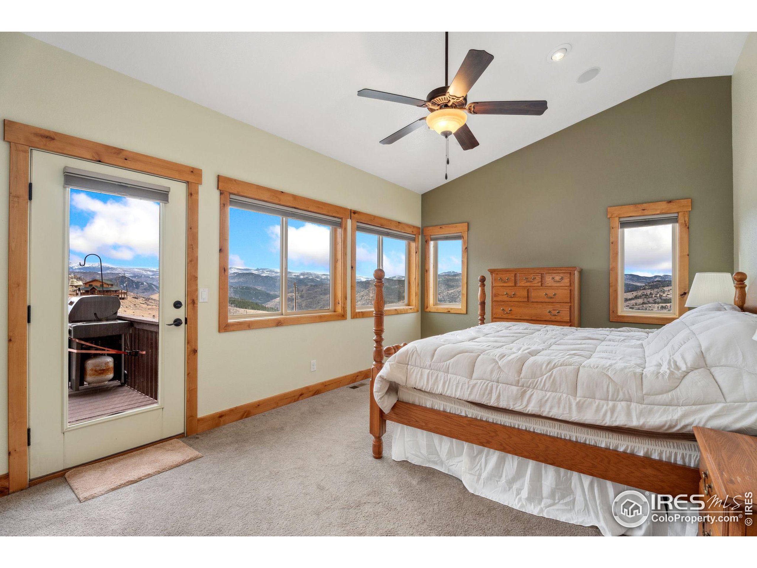 104 Sheep Mountain Ct