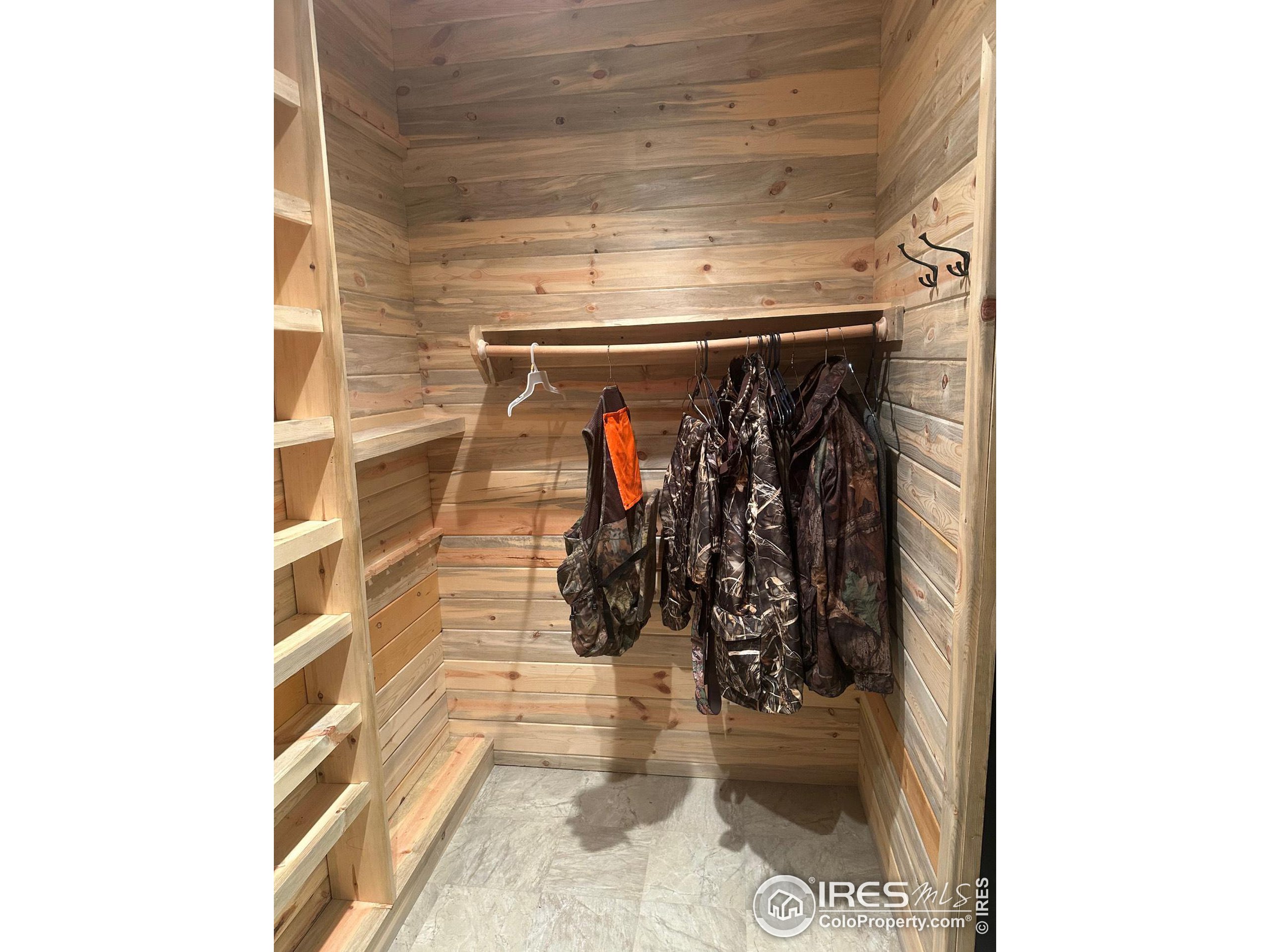 104 Sheep Mountain Ct