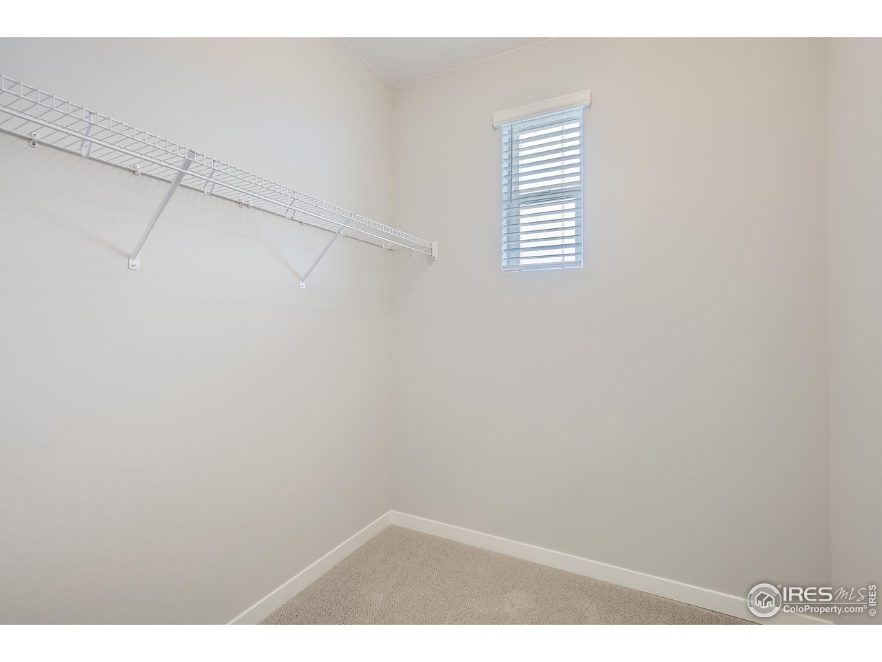 752 Nob Hill Ln