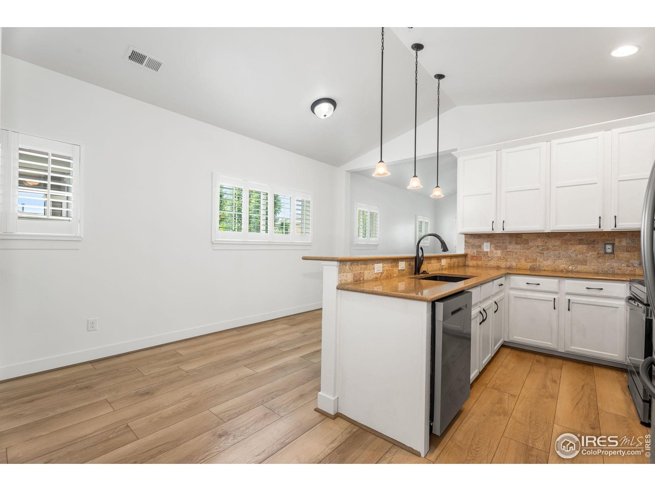 5020 Cinquefoil Ln 9G