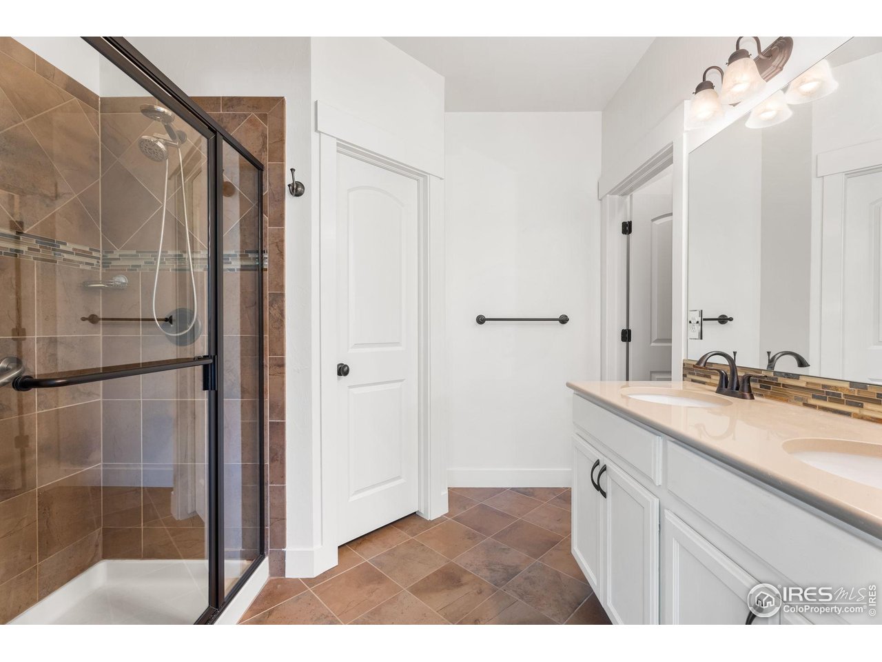 5020 Cinquefoil Ln 9G