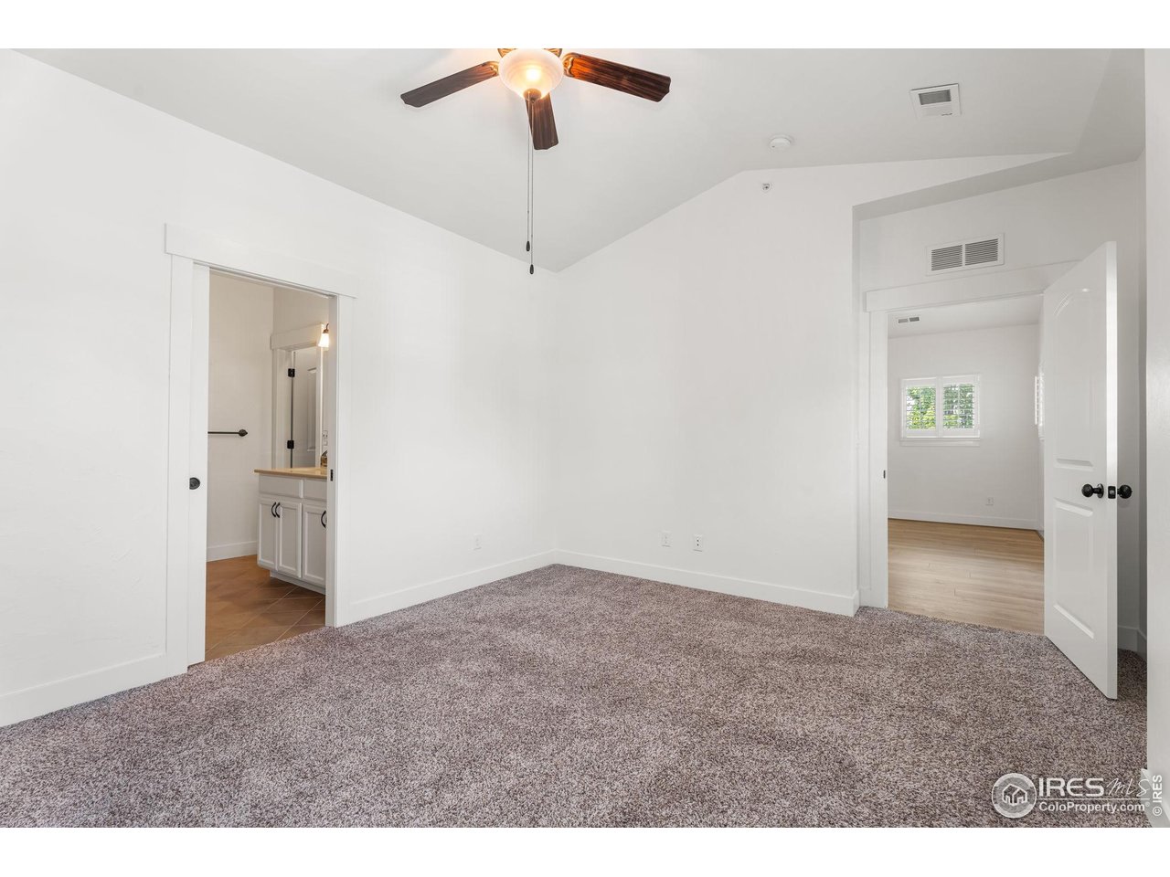 5020 Cinquefoil Ln 9G