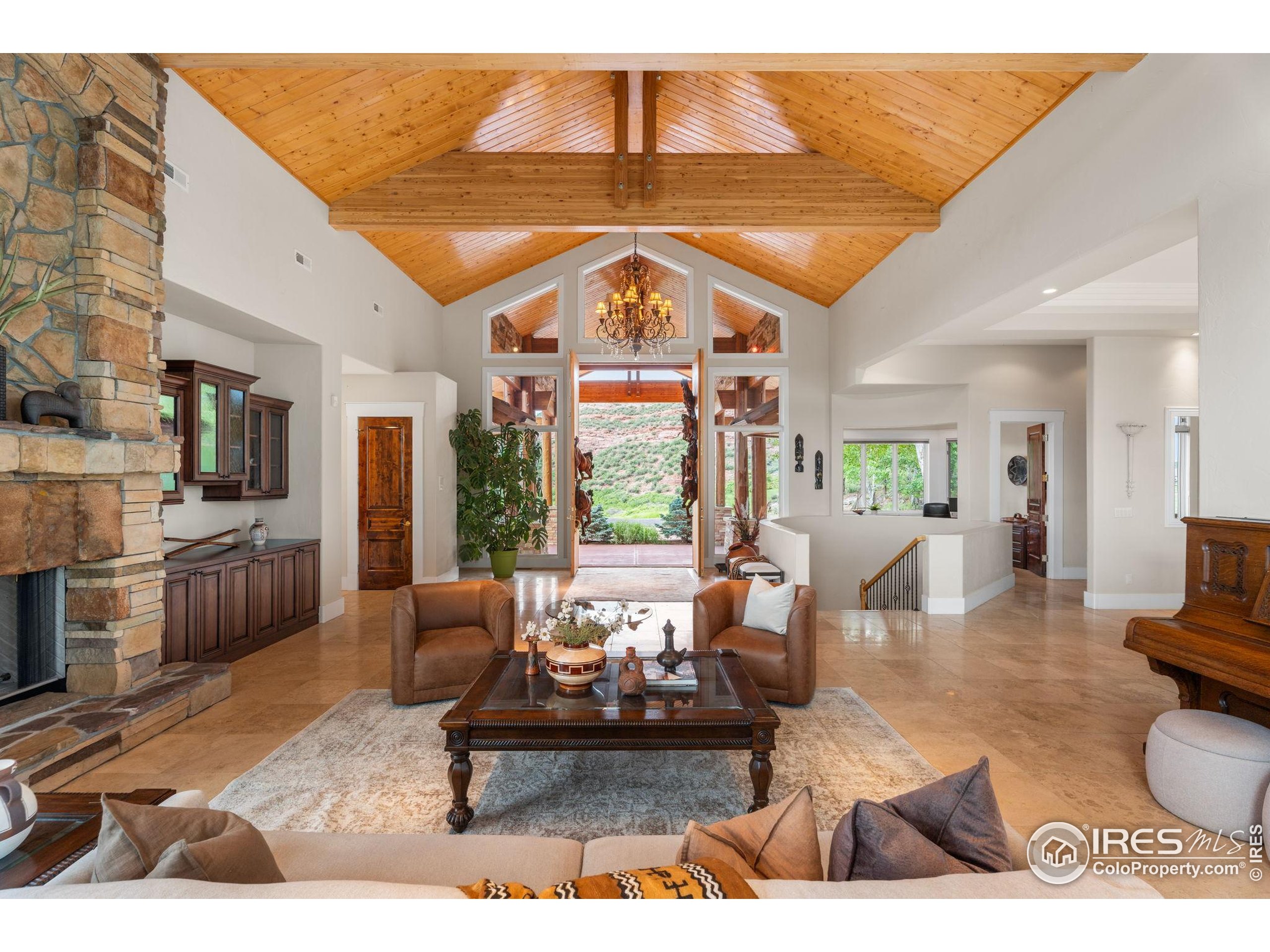 5008 Indian Creek Rd