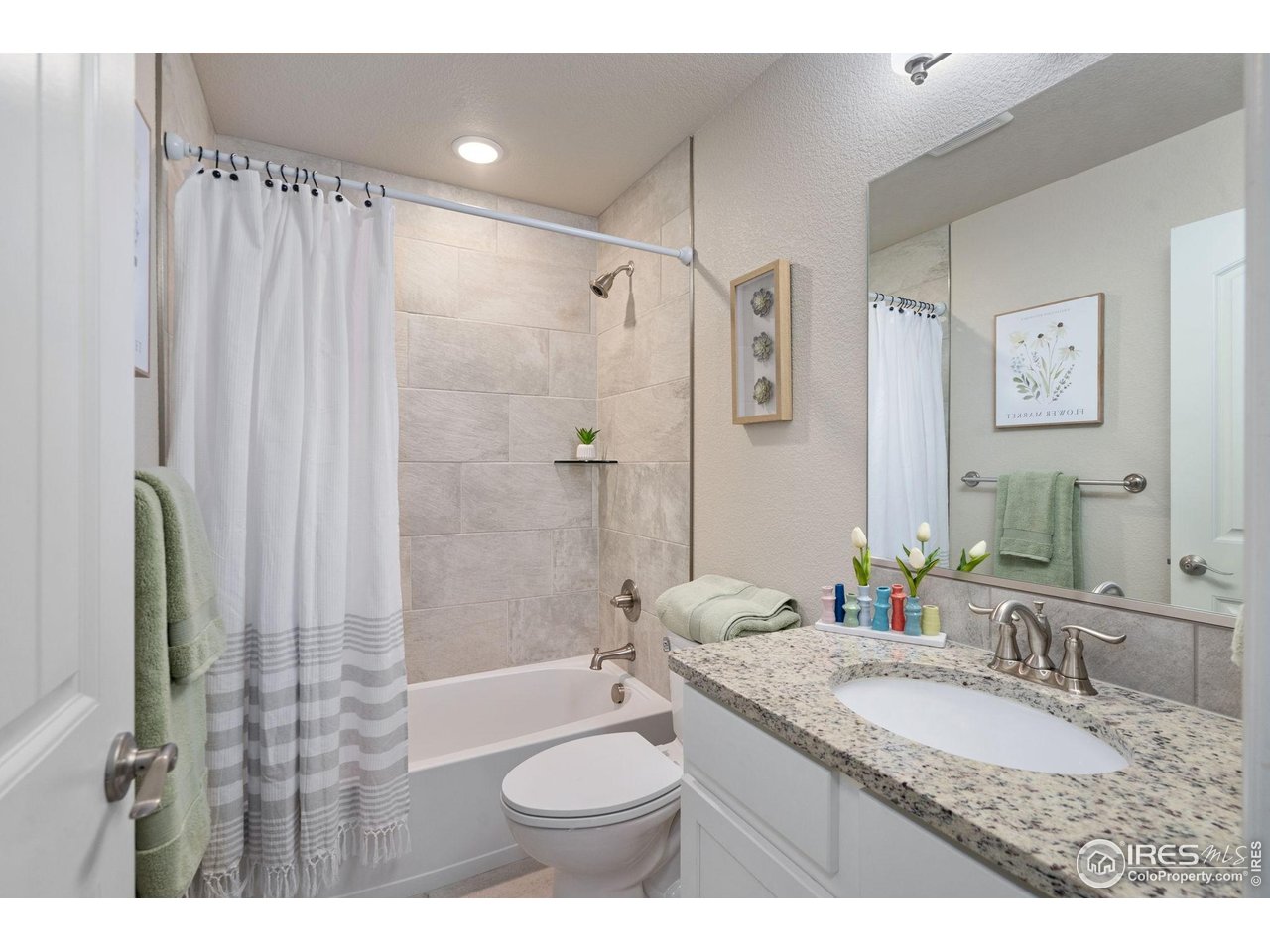 4216 Yellowbells Dr