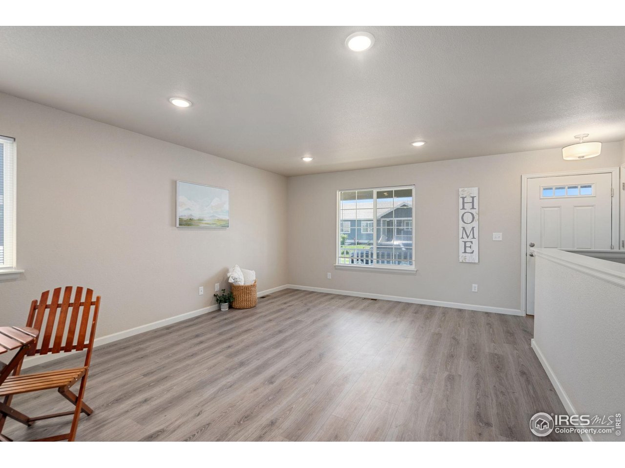 4216 Yellowbells Dr
