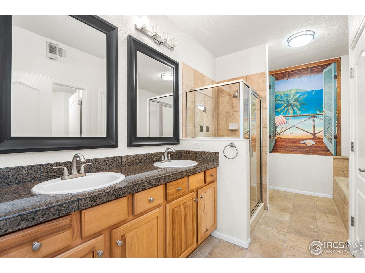 5039 Northern Lights Dr F