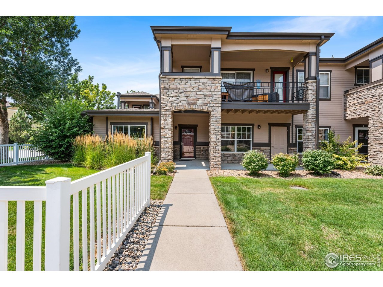 5039 Northern Lights Dr F