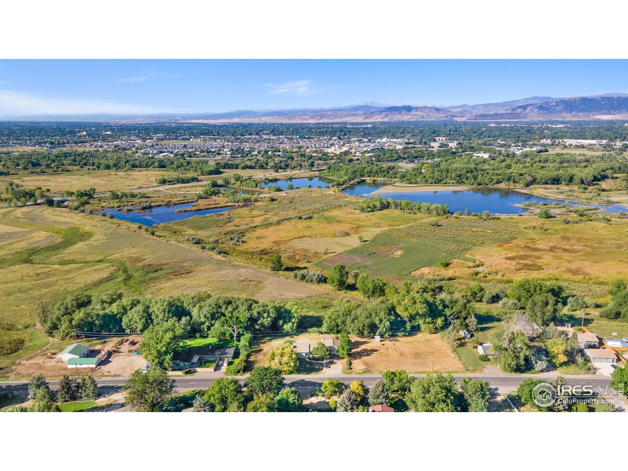 1049 S Summit View Dr