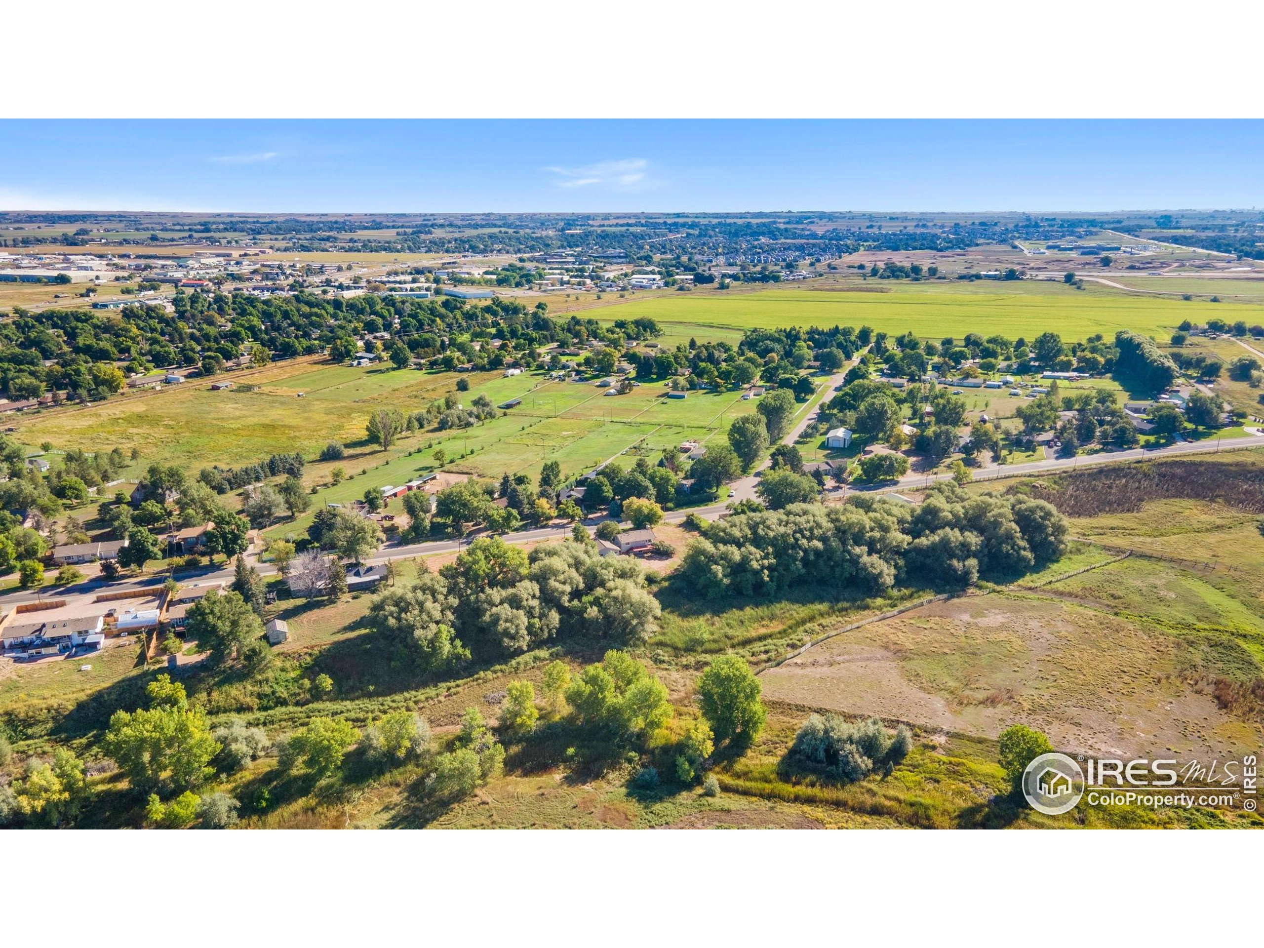 1049 S Summit View Dr