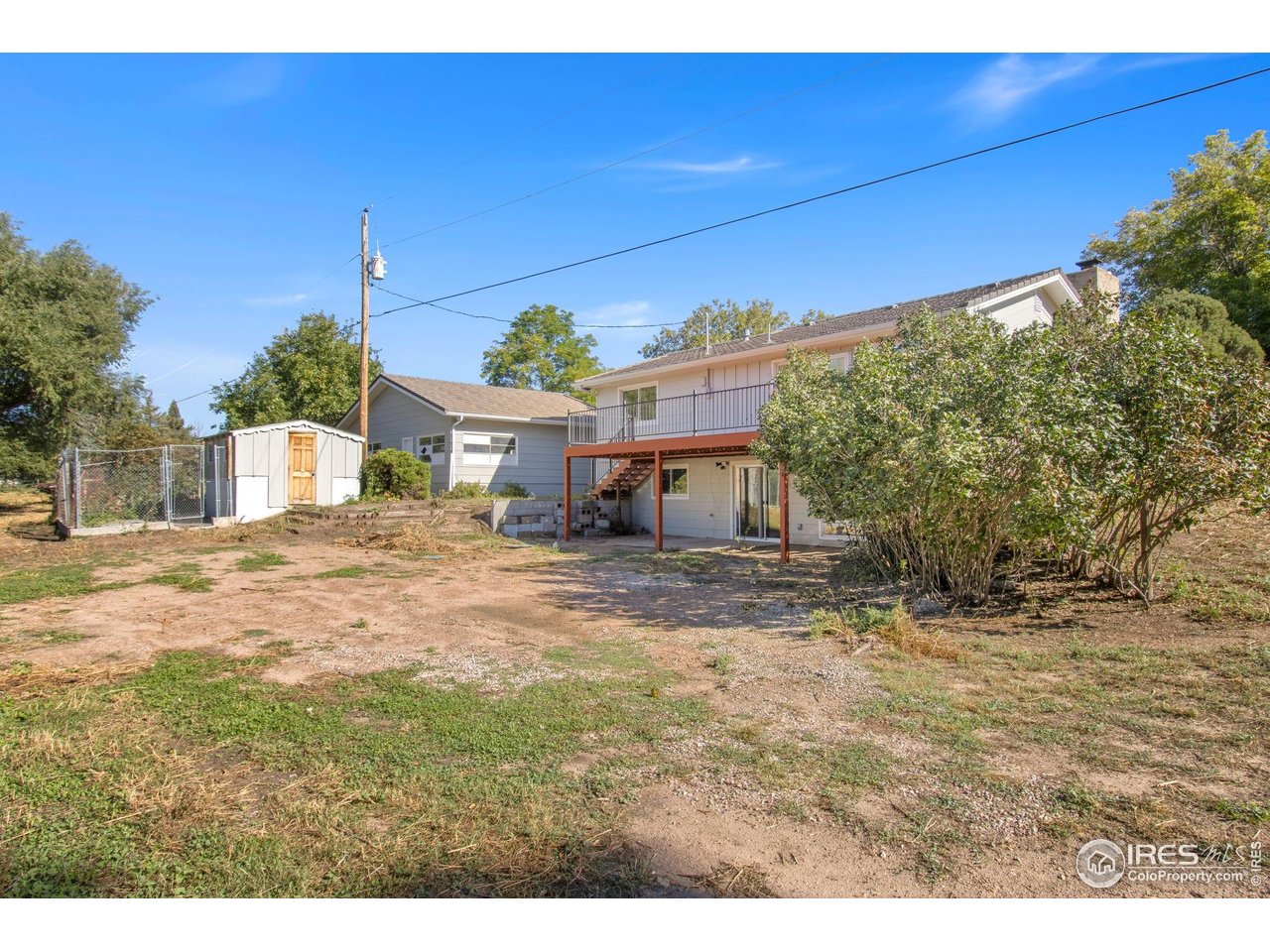 1049 S Summit View Dr