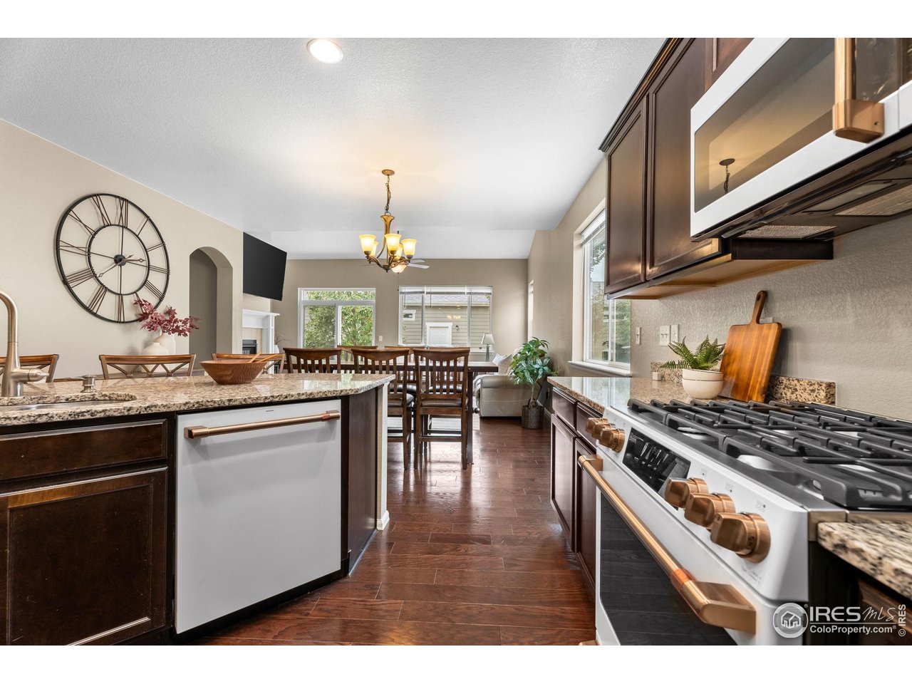 2107 Talon Pkwy
