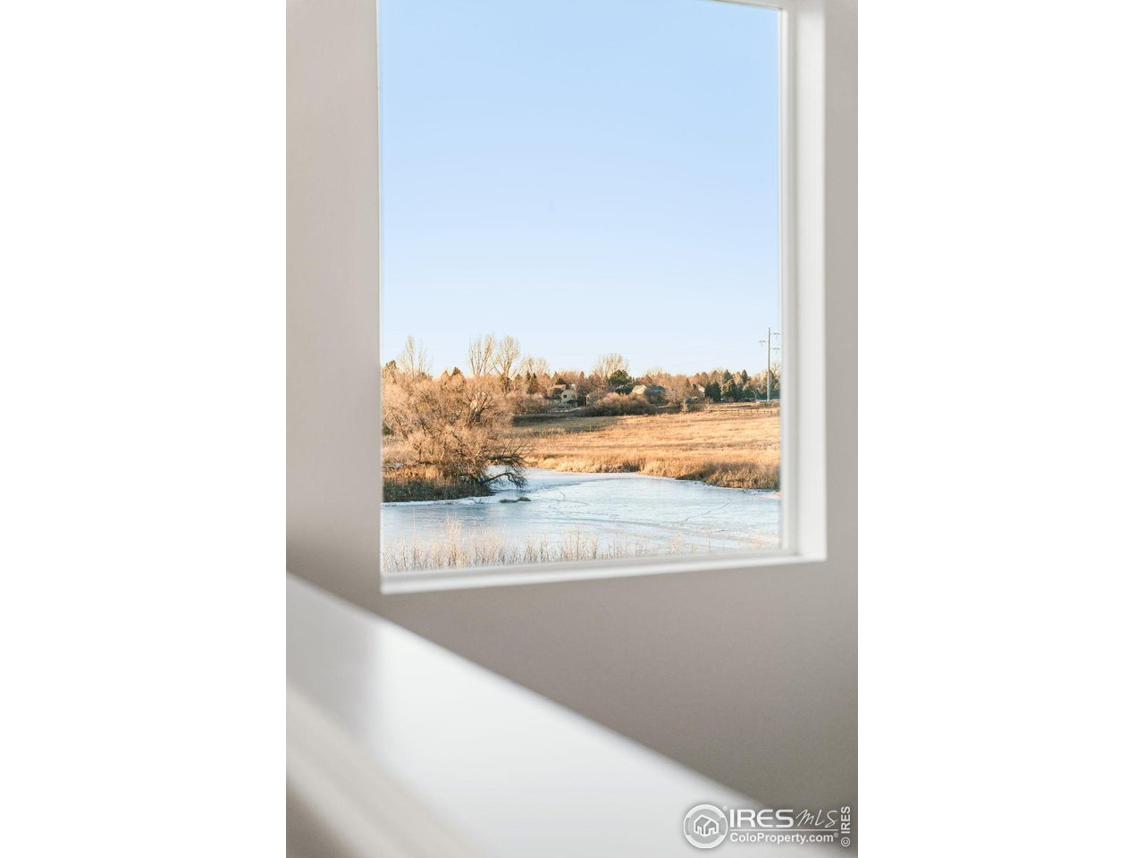 6002 Autumn Breeze Ct