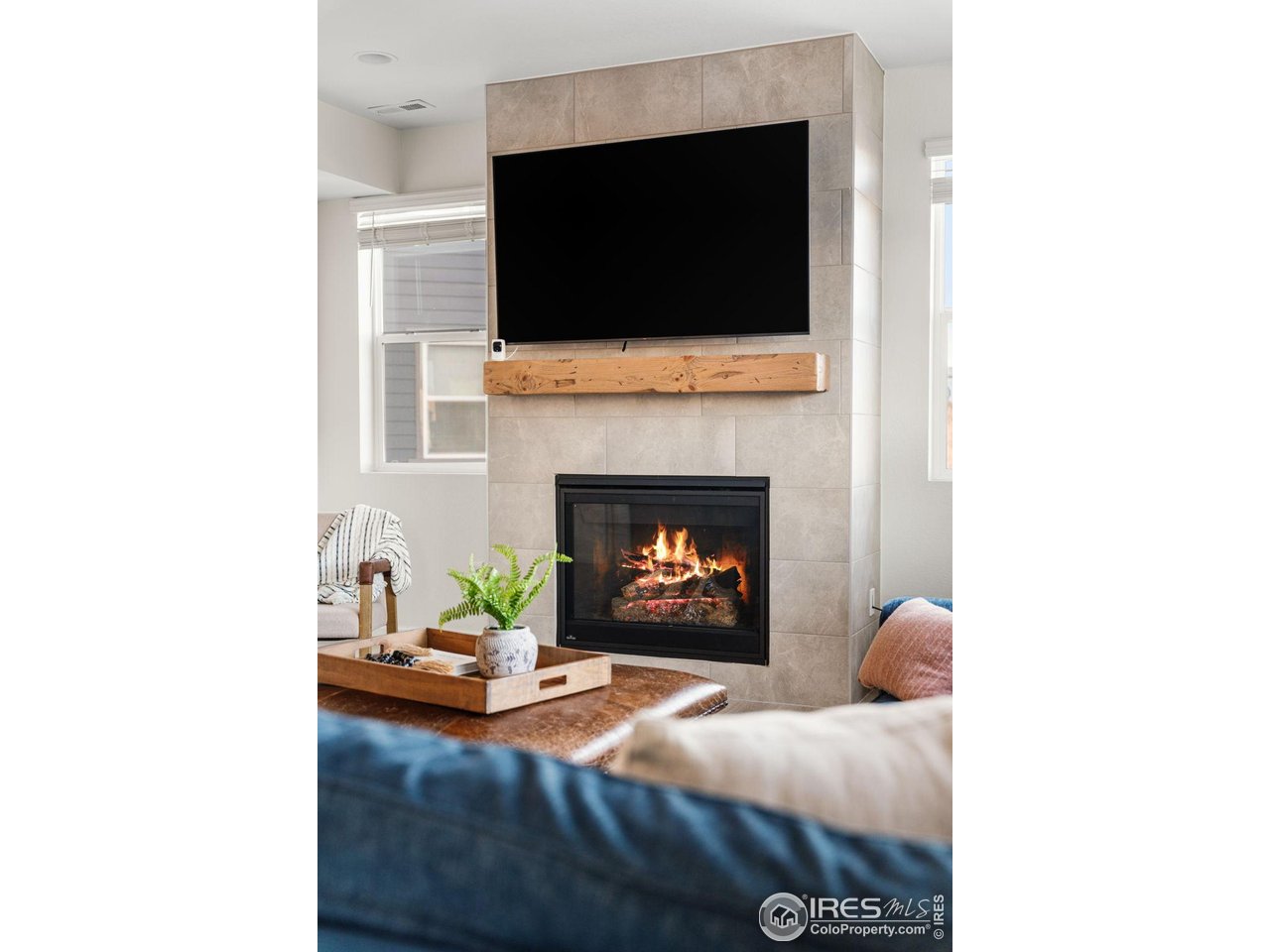 6002 Autumn Breeze Ct