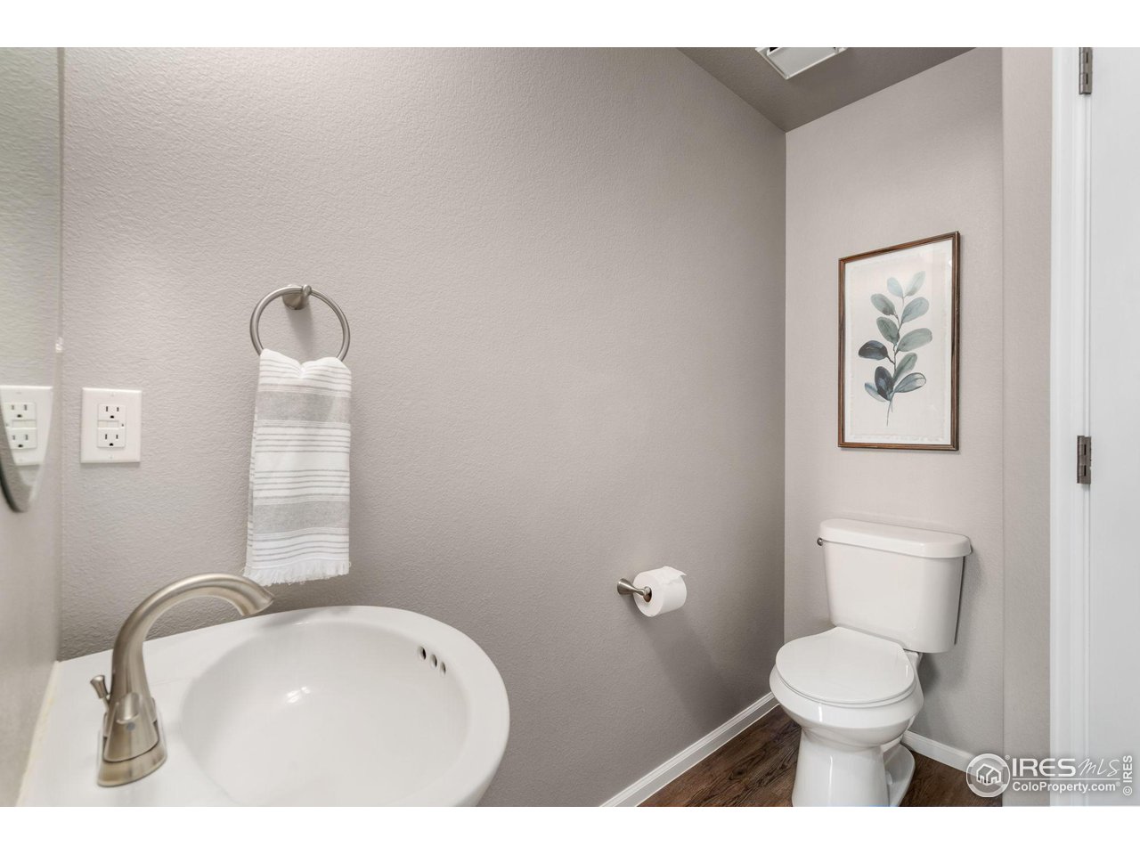 175 Carina Cir 101