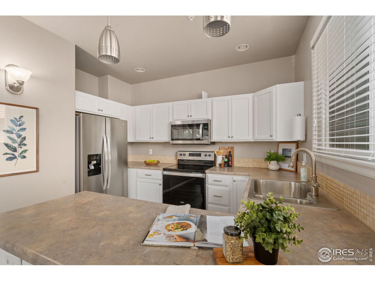 175 Carina Cir 101