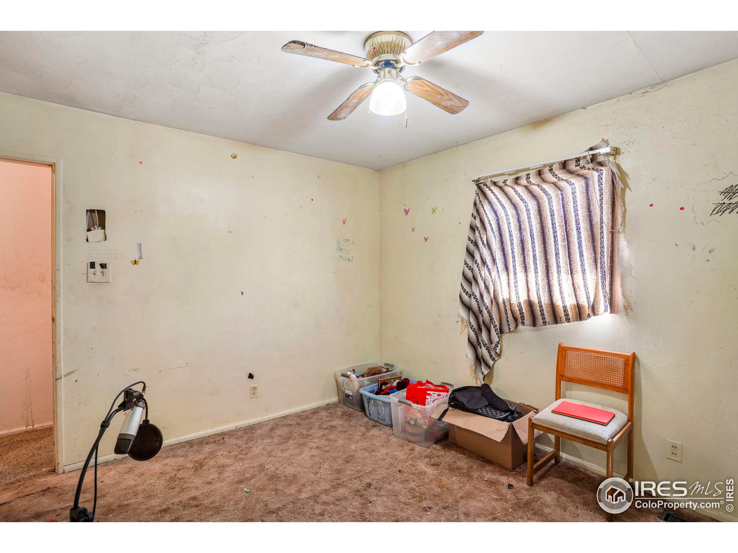 2309 W 25th St Rd