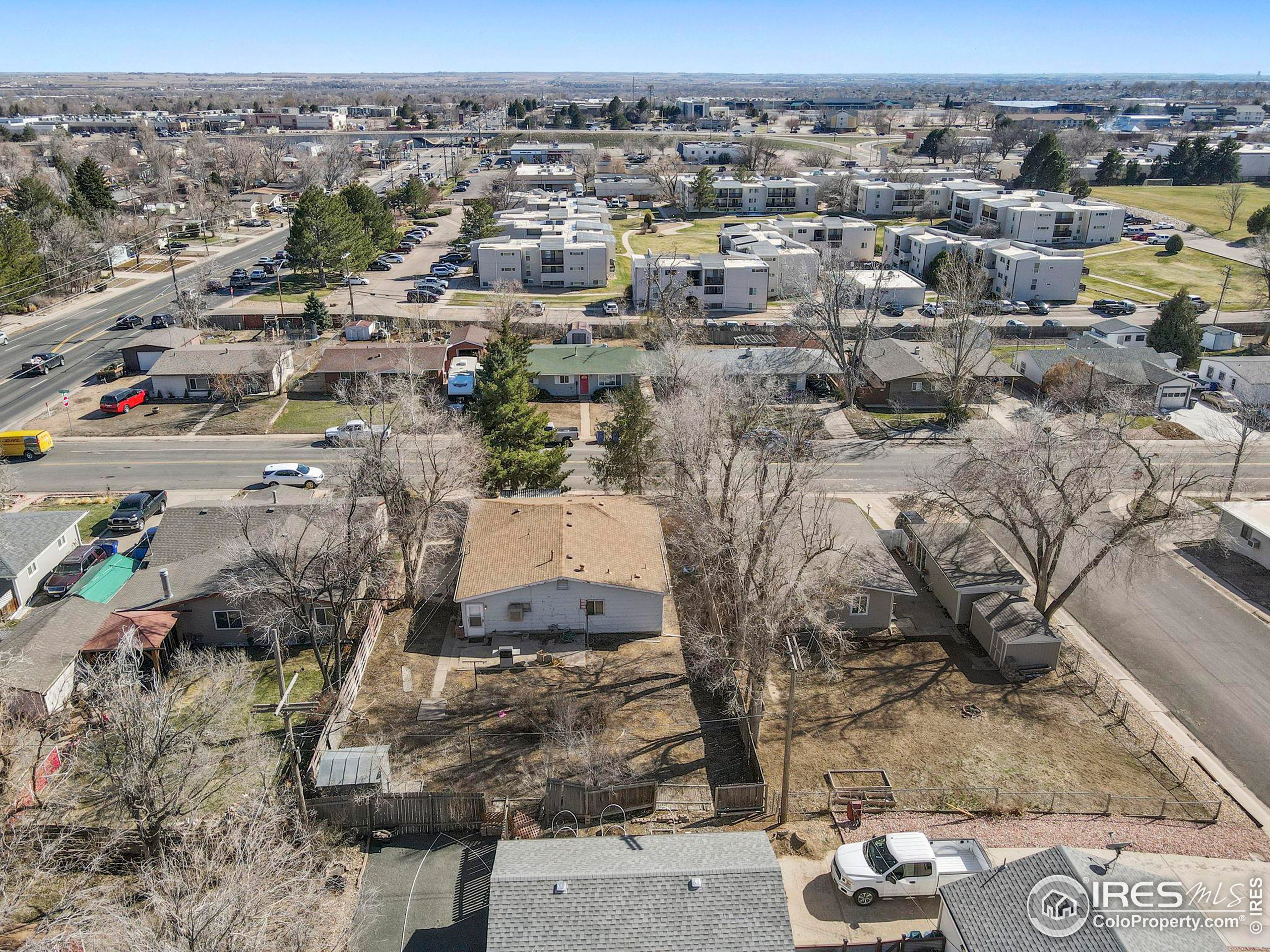 2309 W 25th St Rd